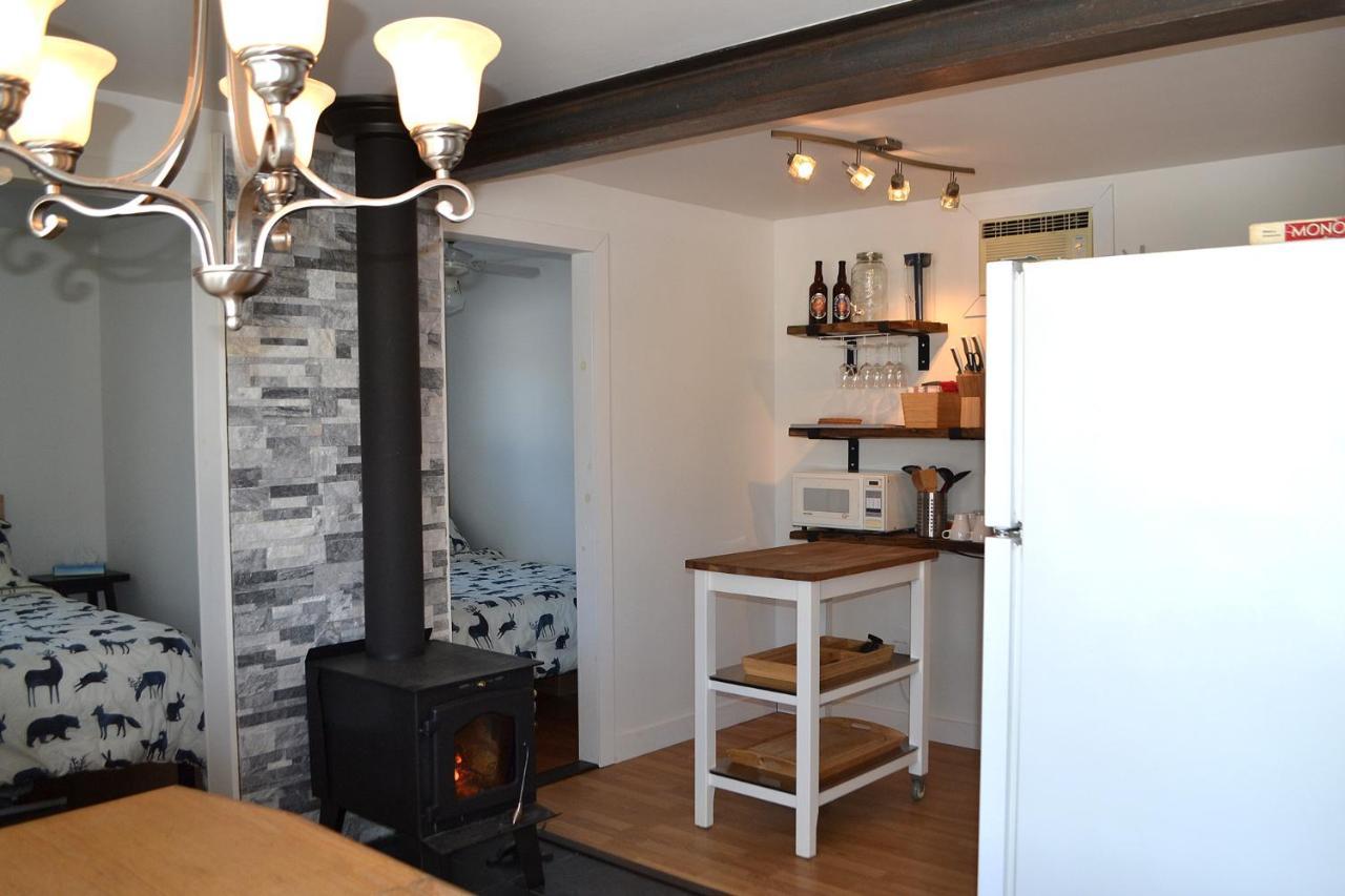 Les 4 Chalets - Le 605 Lac-Saint-Paul Exterior foto
